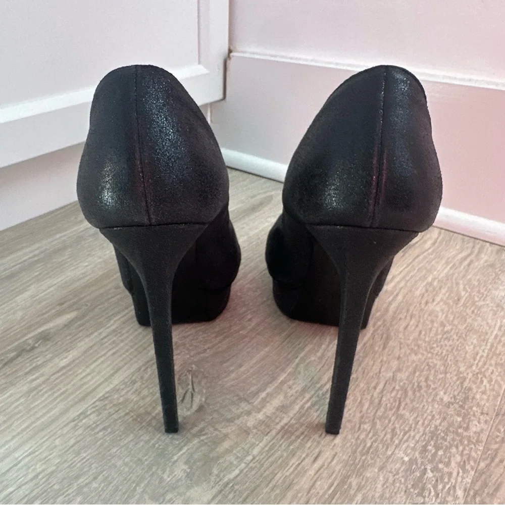 Saint Laurent black leather pointed toe high heels - Picture 7 of 10